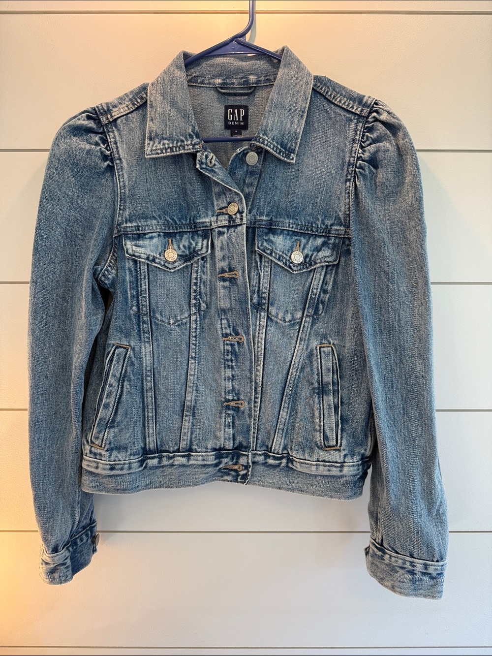 GAP Women's Washed Light Blue Denim Jacket